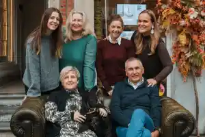 CENTURY 21 Connect.jpg