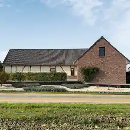 Bessemans Lawrence (Élan architecten bv).jpg