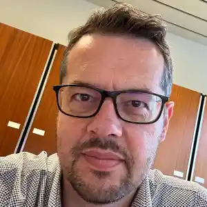 Connect Advocaten - Bert Van Praet.jpg