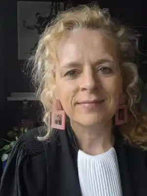 Advocaat Dewi Draulans.jpg