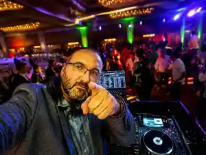 DJ CFLY.jpg