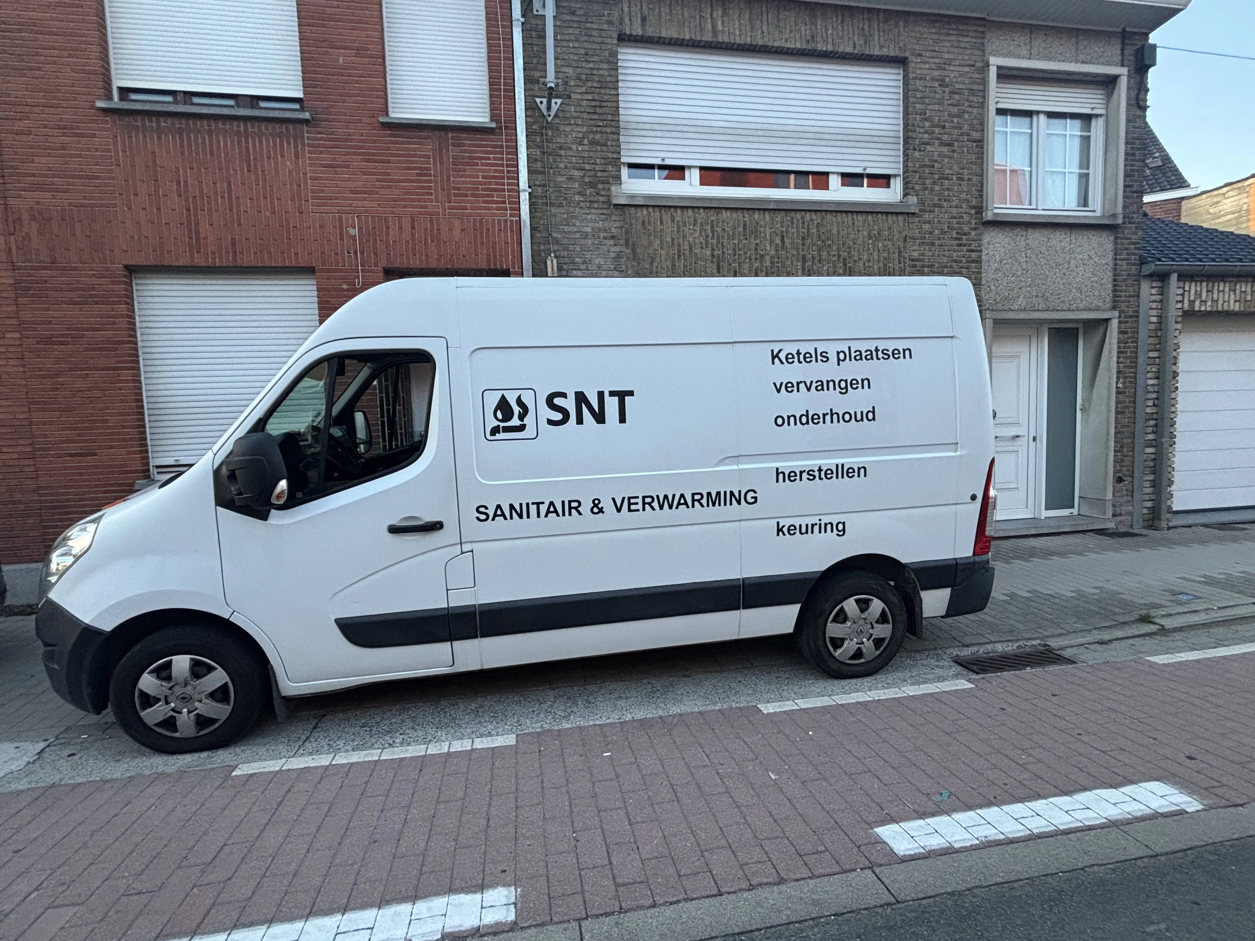 SNT SERVICES BV.jpg