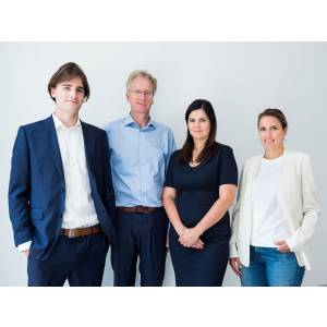 De Nyn & Partners.jpg