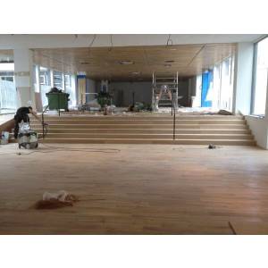 Merckx Parket Interieur.jpg